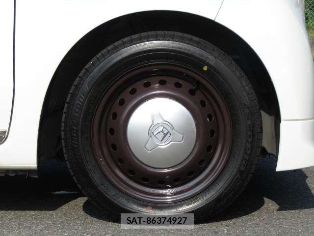 Honda N BOX 2023-05 8744426-26