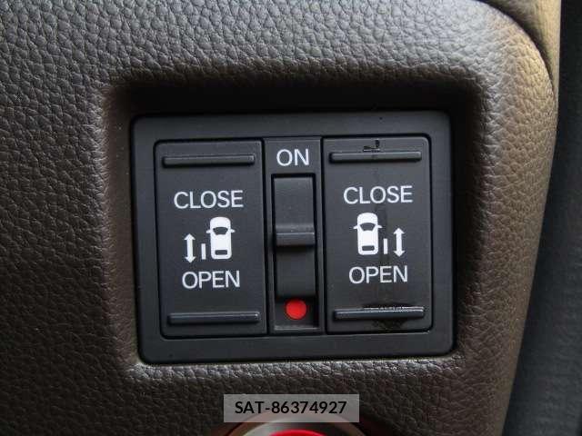 Honda N BOX 2023-05 8744426-6
