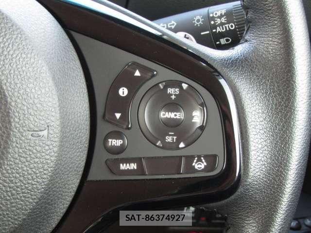 Honda N BOX 2023-05 8744426-8