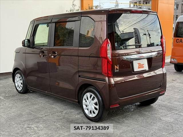 Honda N BOX 2020-12 8744478-12