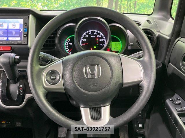 Honda N BOX 2016-03 8744495-10