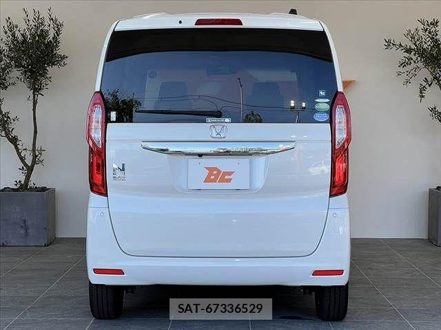 Honda N BOX 2019-12 8744486-13