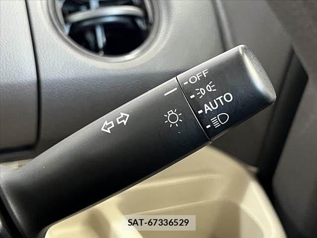 Honda N BOX 2019-12 8744486-27