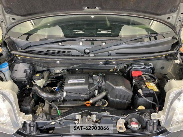 Honda N BOX 2017-09 8744504-17