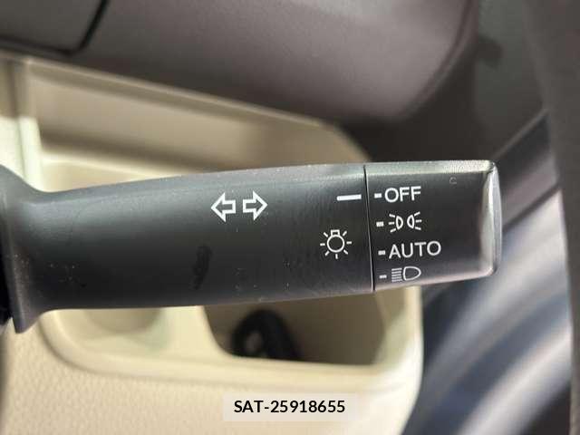 Honda N BOX 2018-01 8744497-12