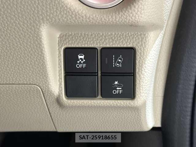 Honda N BOX 2018-01 8744497-16