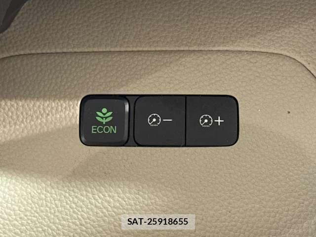 Honda N BOX 2018-01 8744497-17