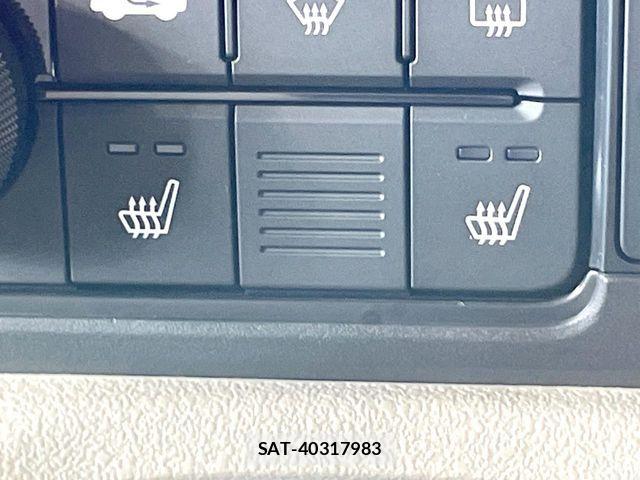 Honda N BOX 2025-08 8744430-6