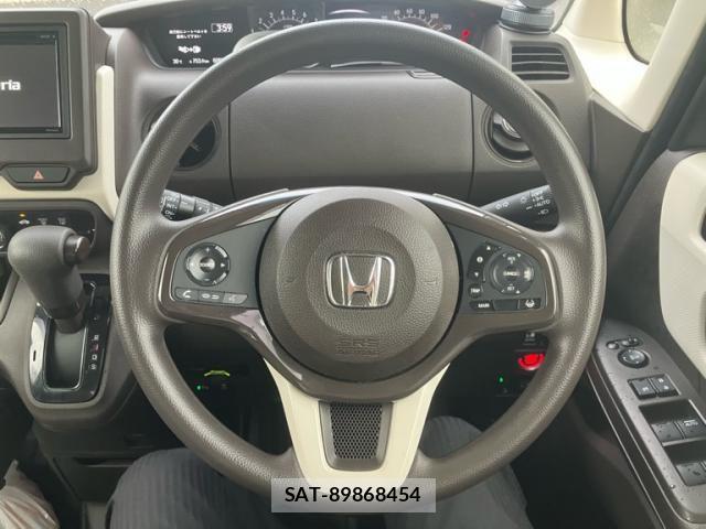 Honda N BOX 2023-08 8744463-11
