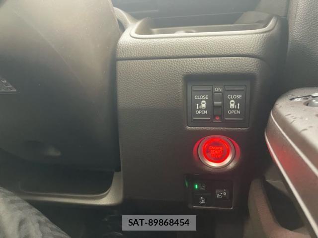 Honda N BOX 2023-08 8744463-14