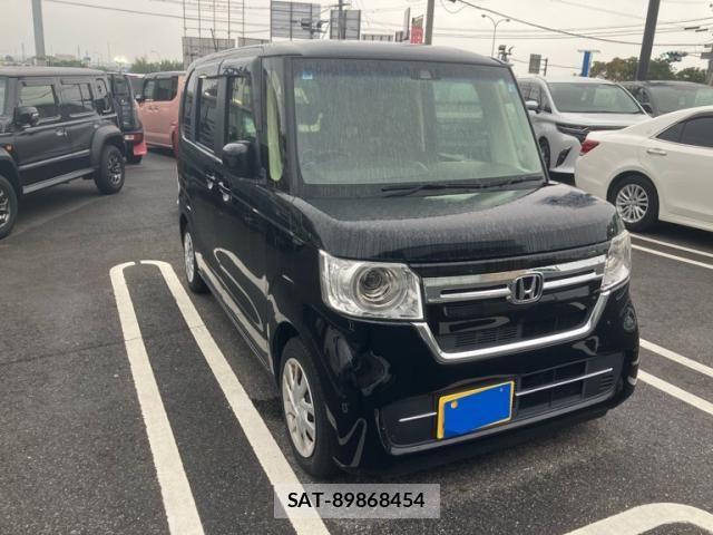 Honda N BOX 2023-08 8744463-1