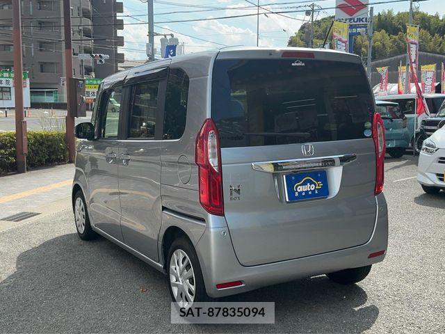 Honda N BOX 2019-09 8744524-3
