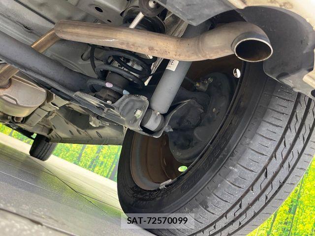 Honda N BOX 2017-06 8744485-19