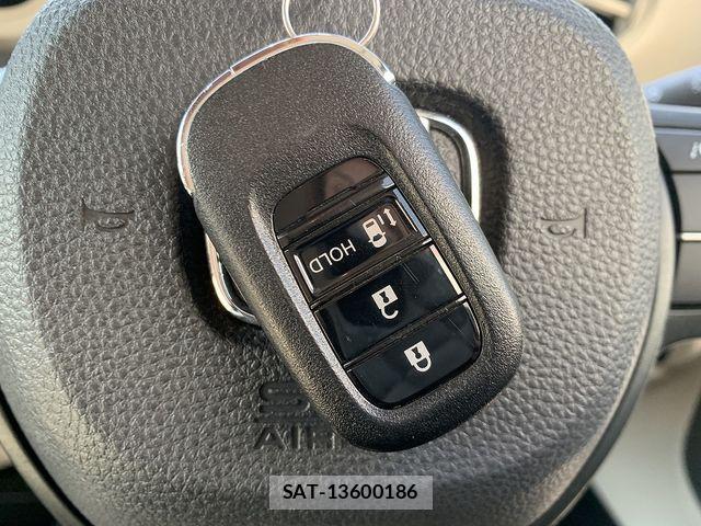 Honda N BOX 2024-05 8744481-14