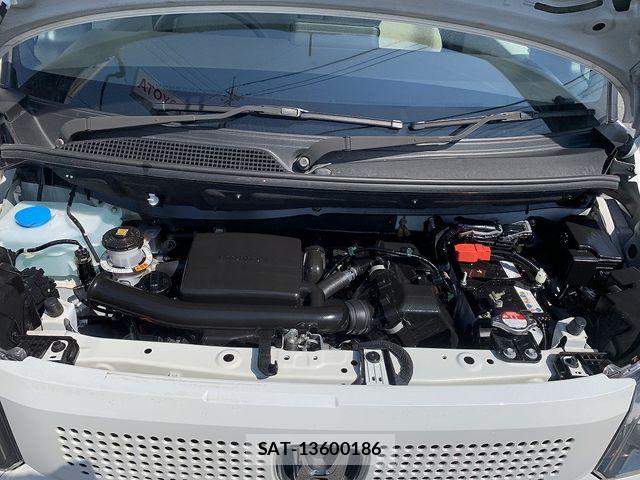 Honda N BOX 2024-05 8744481-29