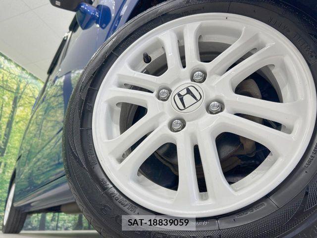 Honda N BOX 2015-05 8781239-12