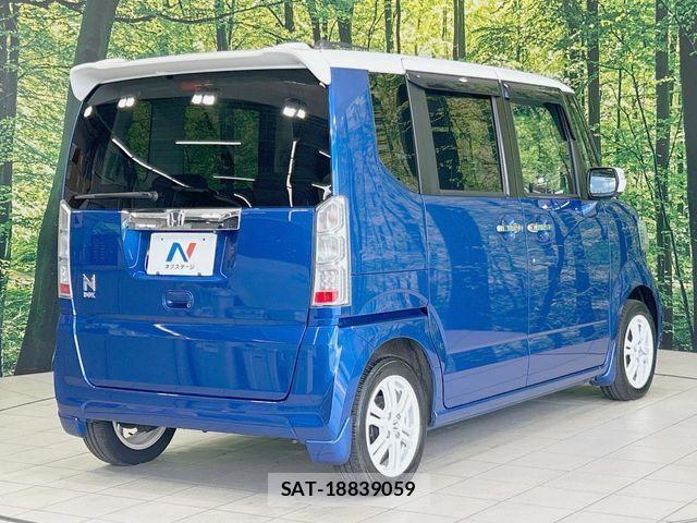 Honda N BOX 2015-05 8781239-16