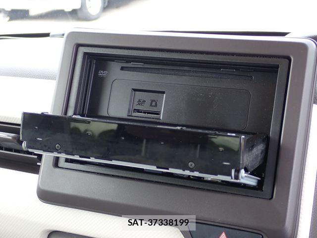 Honda N BOX 2019-03 8781227-7