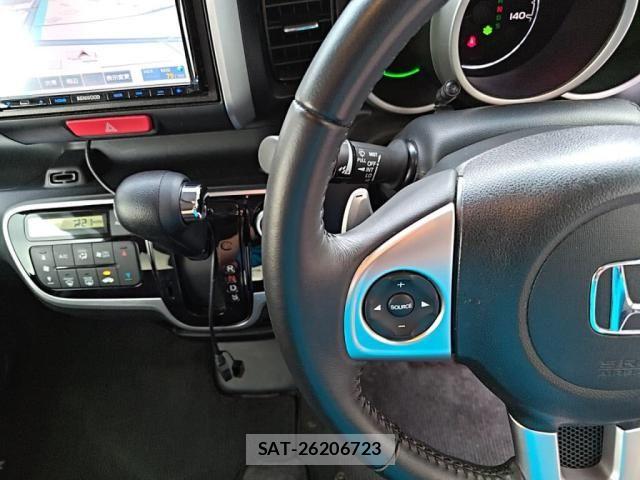 Honda N BOX 2016-03 8781238-14