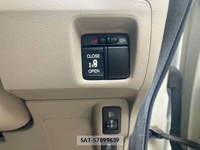 Honda N BOX 2012-04 8781269-14