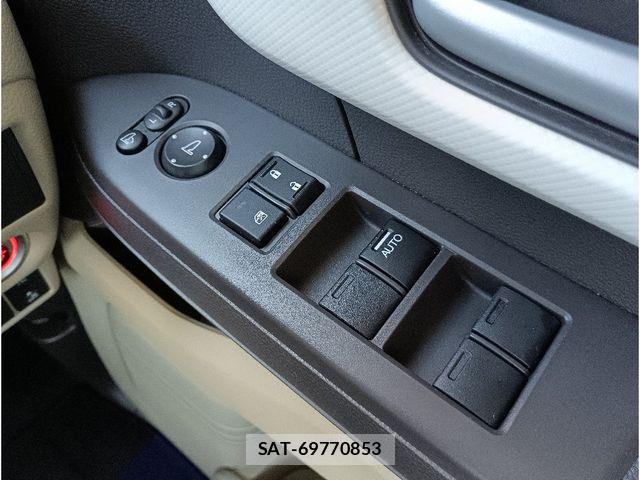 Honda N BOX 2020-08 8781241-22