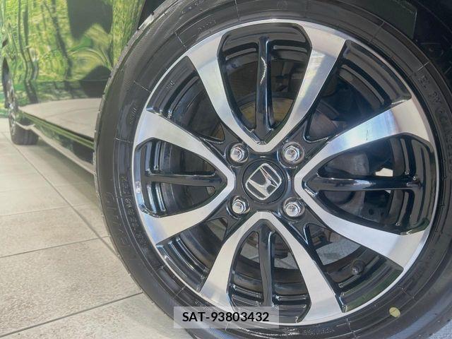 Honda N BOX 2018-12 8781218-12