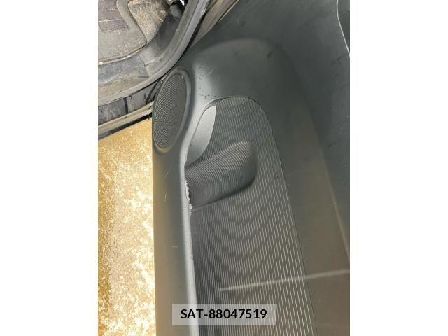 Honda N BOX 2016-02 8781265-16