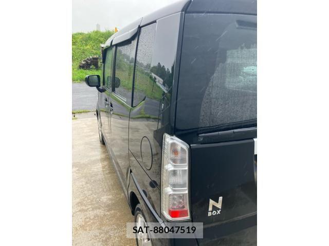 Honda N BOX 2016-02 8781265-6