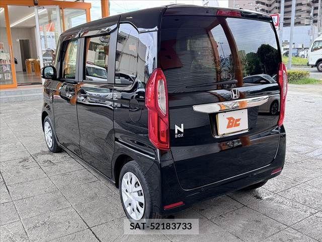 Honda N BOX 2023-07 8781216-12