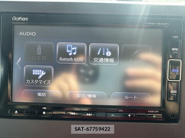 Honda N BOX 2017-12 8781221-11