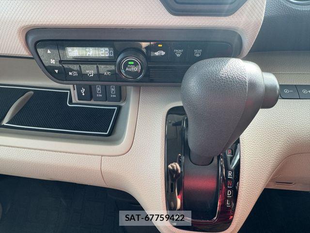 Honda N BOX 2017-12 8781221-14