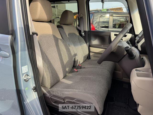 Honda N BOX 2017-12 8781221-22