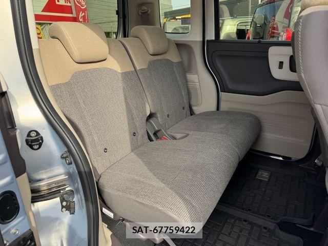 Honda N BOX 2017-12 8781221-23