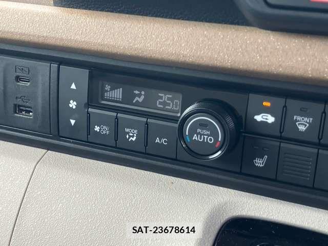 Honda N BOX 2023-12 8781190-10