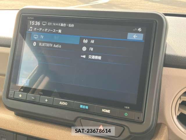 Honda N BOX 2023-12 8781190-7