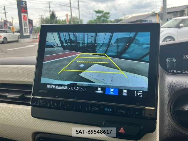 Honda N BOX 2023-12 8781199-1