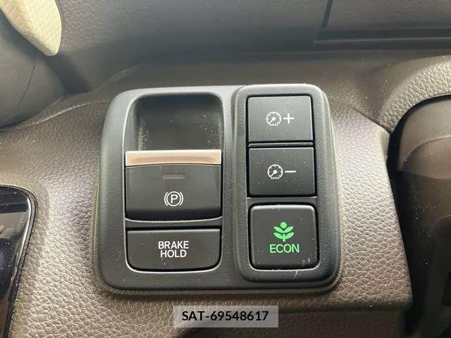 Honda N BOX 2023-12 8781199-5