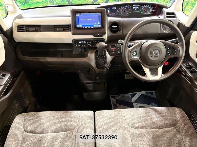 Honda N BOX 2023-06 8781214-1