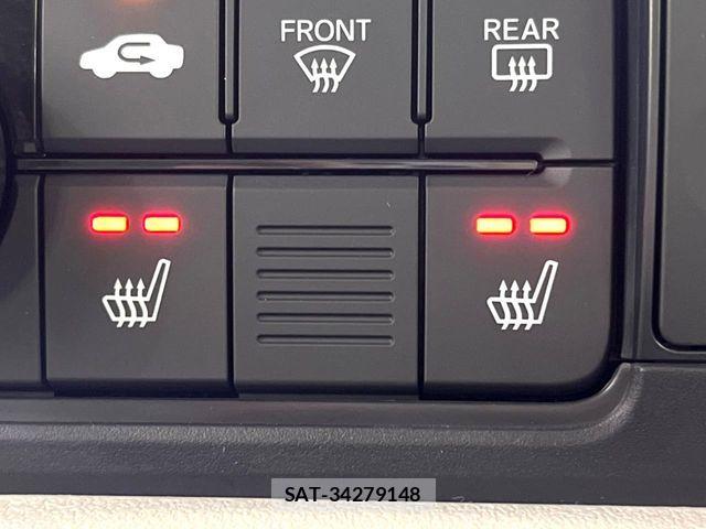 Honda N BOX 2024-10 8781197-6