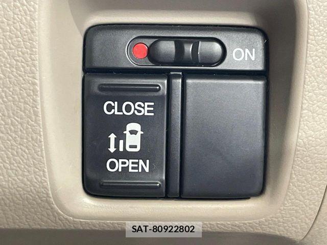 Honda N BOX 2013-04 8781247-5