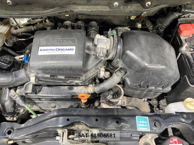 Honda N BOX 2016-04 8781242-17