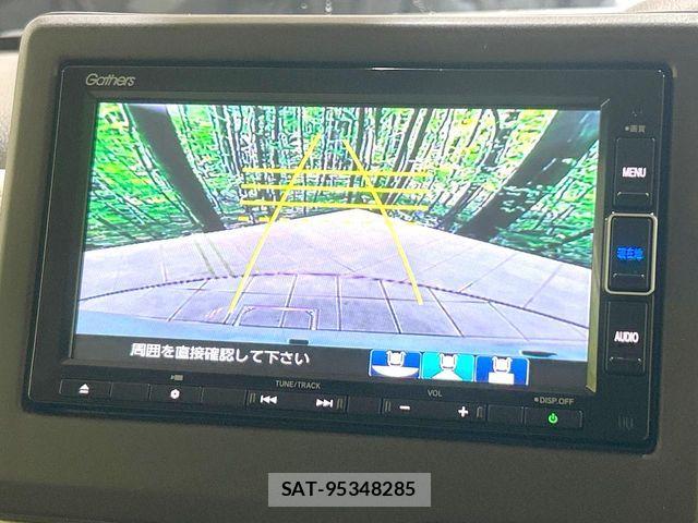 Honda N BOX 2022-08 8781212-4