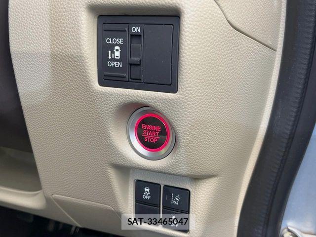 Honda N BOX 2017-12 8781222-5