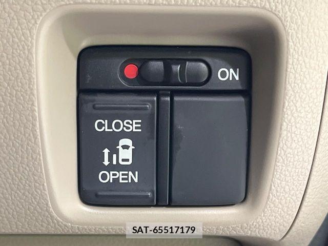 Honda N BOX 2015-11 8781246-5