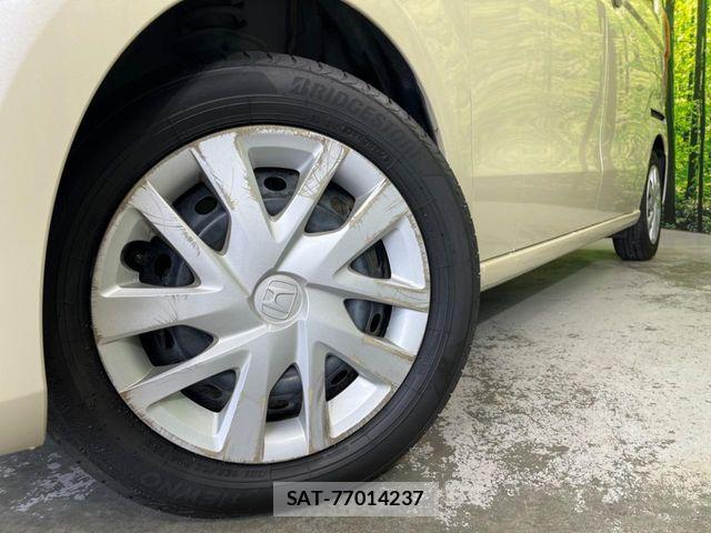 Honda N BOX 2017-11 8781251-13