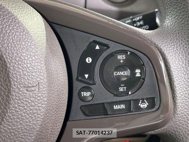 Honda N BOX 2017-11 8781251-3