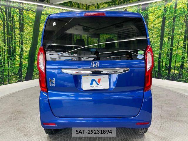 Honda N BOX 2020-03 8781226-15