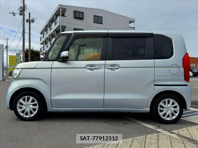 Honda N BOX 2019-07 8781236-10