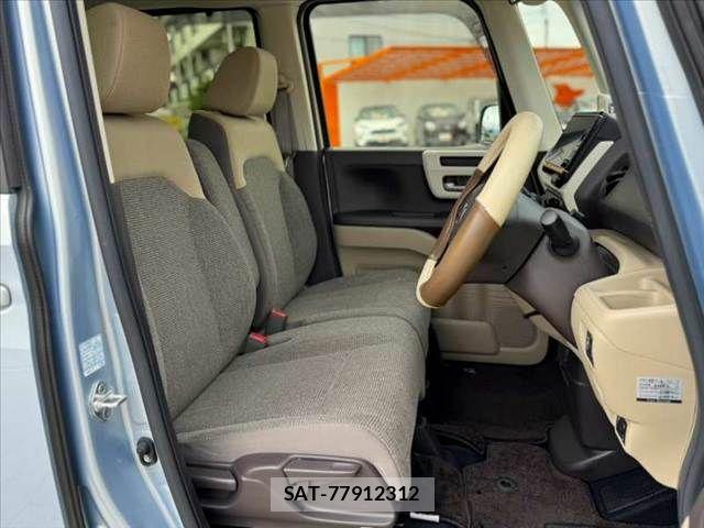 Honda N BOX 2019-07 8781236-16