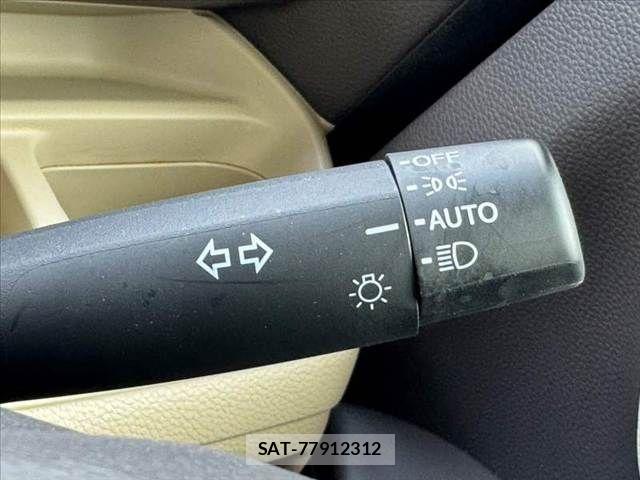 Honda N BOX 2019-07 8781236-24